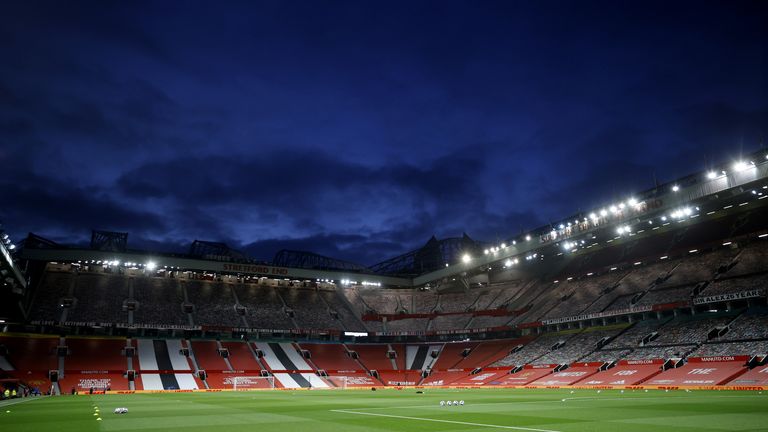 Las mujeres del Manchester United jugarán en Old Trafford por primera vez este sábado contra el West Ham