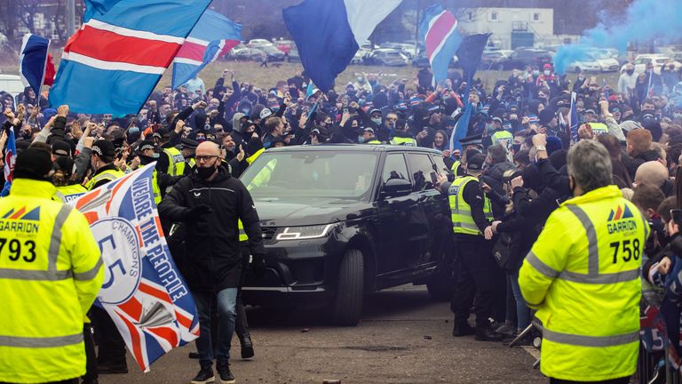 GLASGOW, SCOTLAND - MARCH 06: Rangers fans greet the arrival of their players and manager pre match during a Scottish Premiership match between Rangers and St Mirren at Ibrox Stadium, on March 06, 2021, in Glasgow, Scotland. (Photo by Craig Williamson / SNS Group)