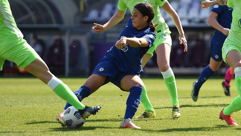 Sam Kerr swivels and scores to put Chelsea 2-0 up against Wolfsburg