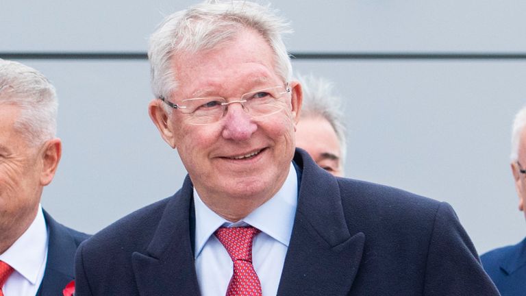 Sir Alex Ferguson with Dave Cormack (left)