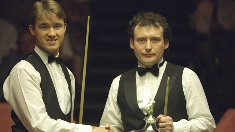 Stephen Hendry (left) of Scotland and Jimmy White (right) of England shake hands before the Embassy World Snooker Championship Final at the Crucible Theatre in Sheffield, England. Hendry won the title. \ Mandatory Credit: Allsport UK /Allsport