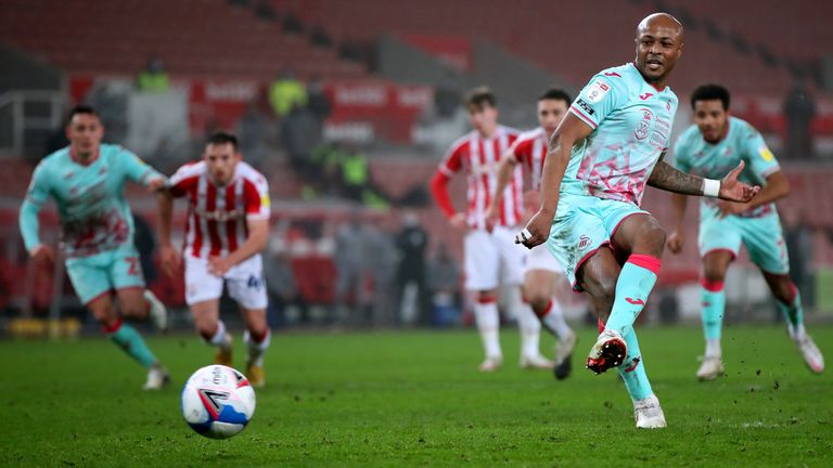 Andre Ayew scored a late penalty to earn Swansea the victory at Stoke
