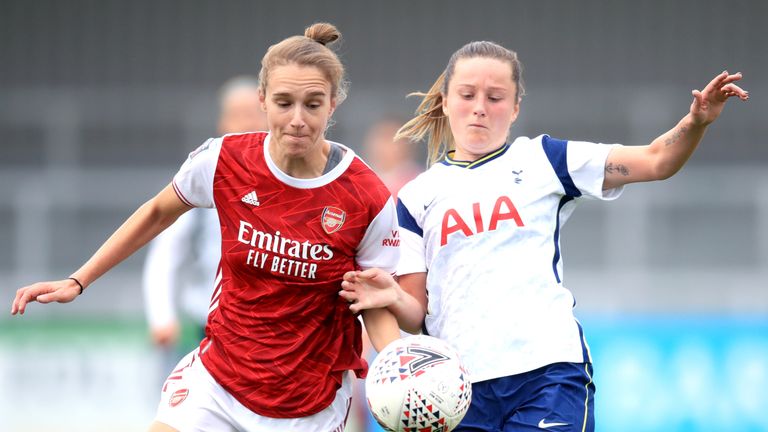 Arsenal beat Tottenham 6-1 when the two sides last met in the league