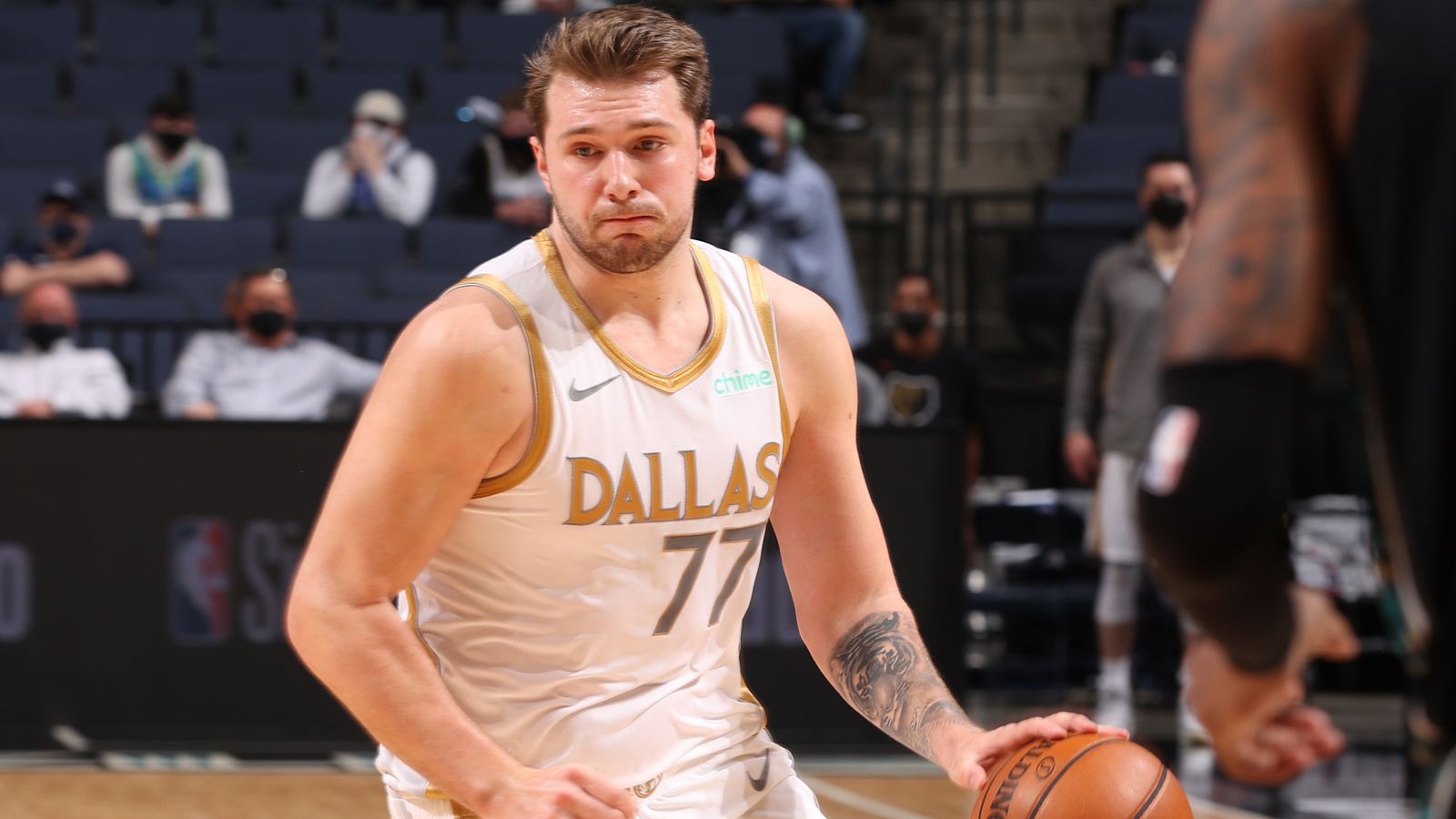 Luka Doncic Scores 50 in Friday's Mavericks' Win Over the Rockets