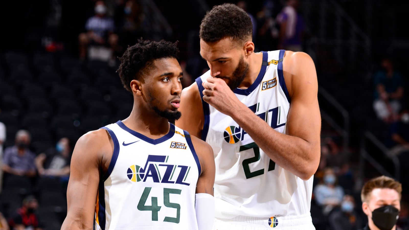 Why Donovan Mitchell Keeps His Family Close 