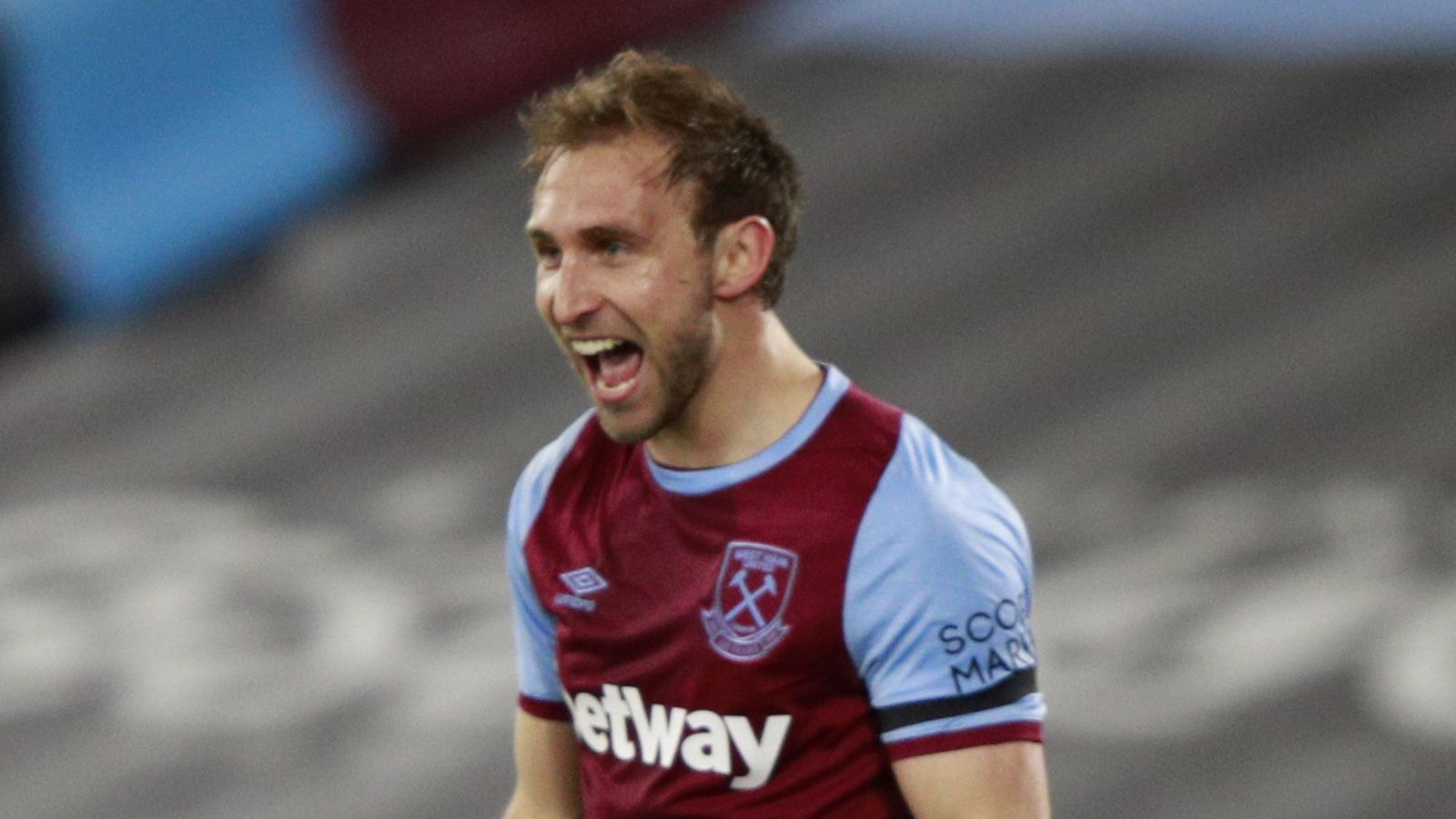 Craig Dawson to join West Ham permanently on twoyear deal from Watford
