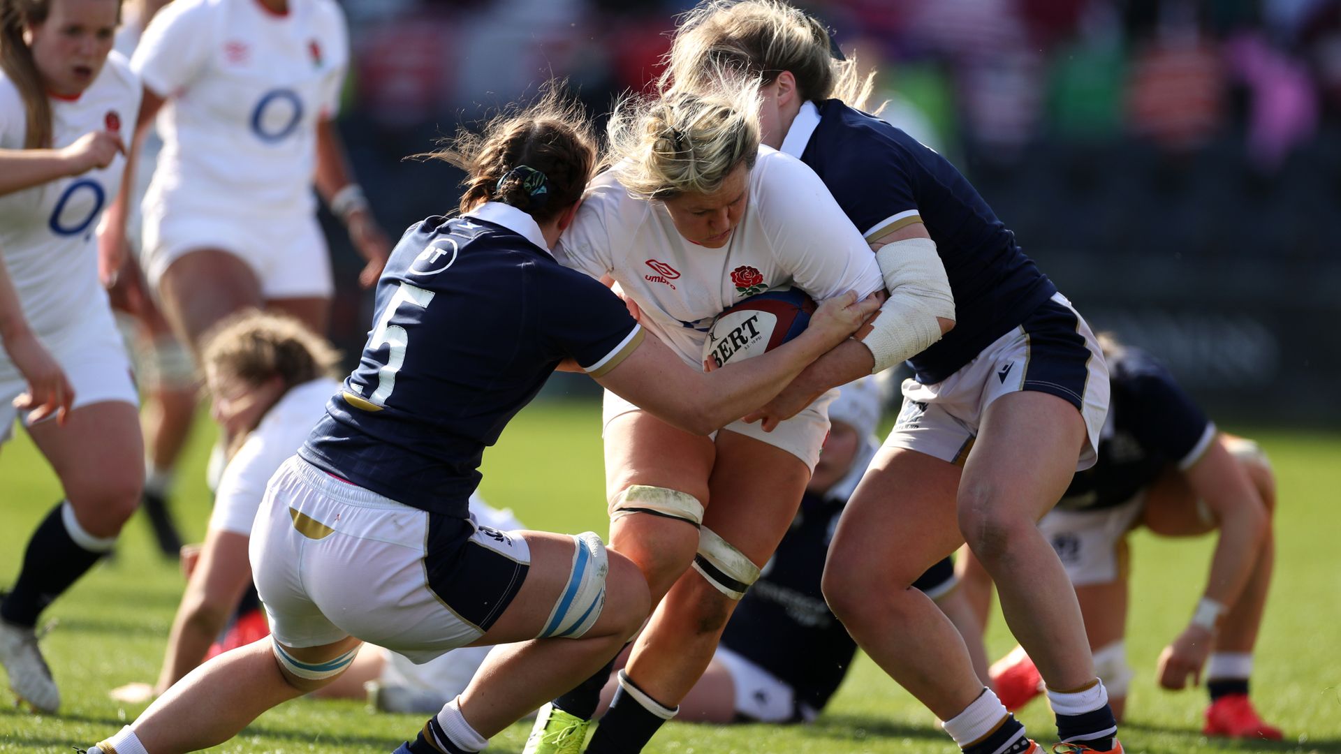 Red Roses dominate Scotland in opener