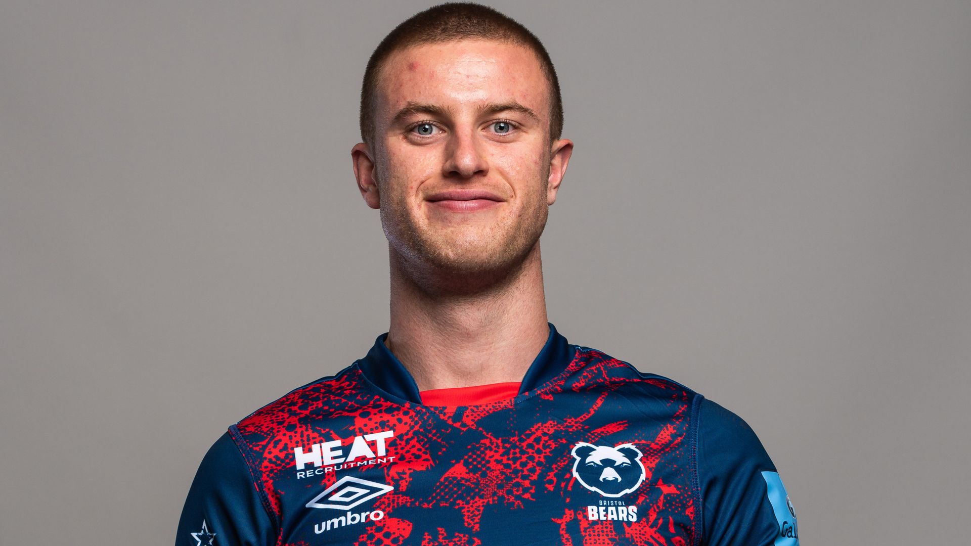 Owsley makes 'dream' move to Edinburgh from Bristol