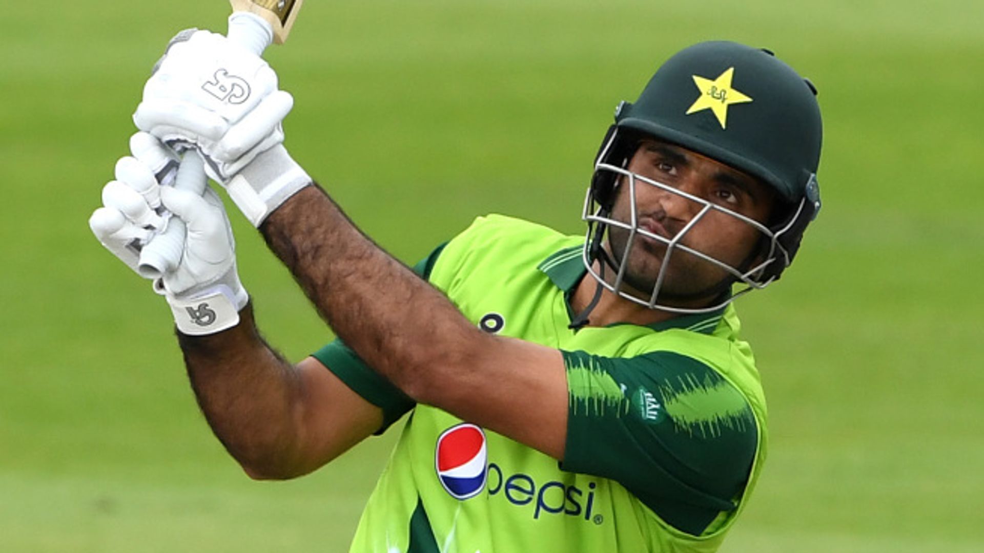 Pakistan hold nerve to beat South Africa 3-1