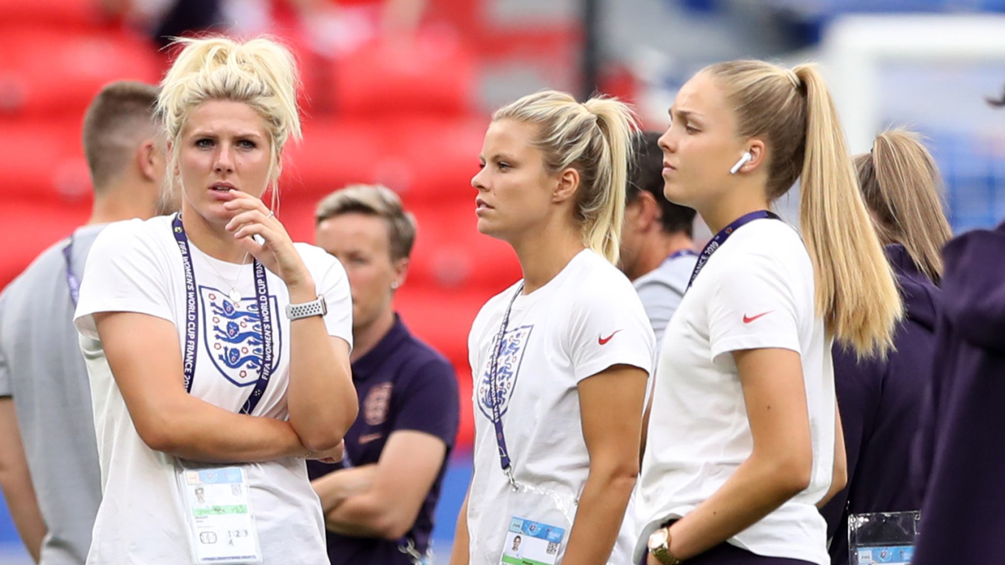 Chelsea's Millie Bright and Man City's Ellie Roebuck put club