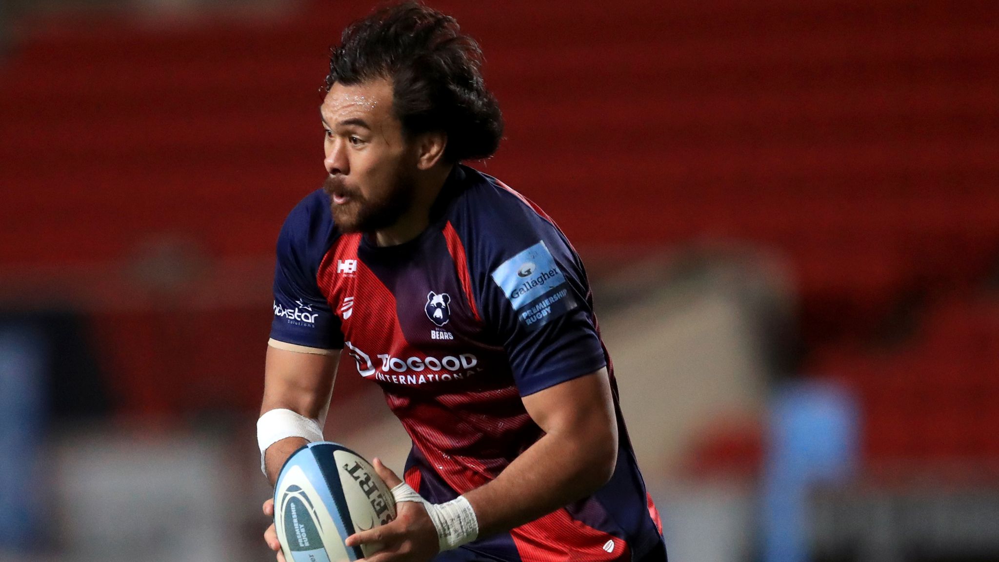 Williams swaps Saints for Worcester