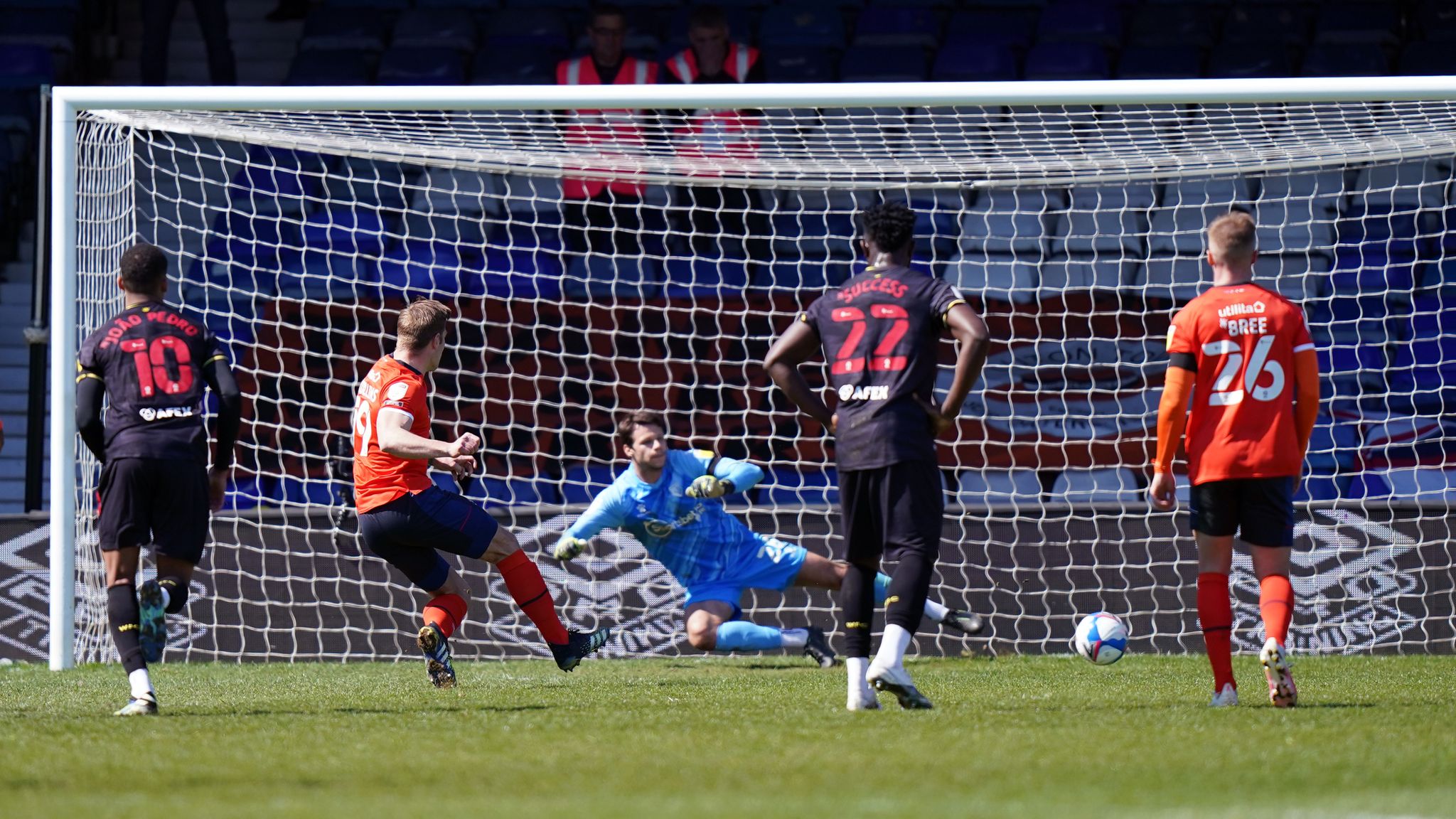 Cardiff City sign striker James Collins on a free transfer from Luton Town