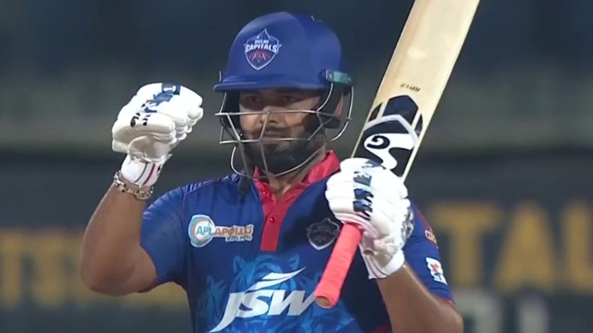 IPL: Delhi Capitals beat Sunrisers Hyderabad in Super Over thriller |  Cricket News | Sky Sports