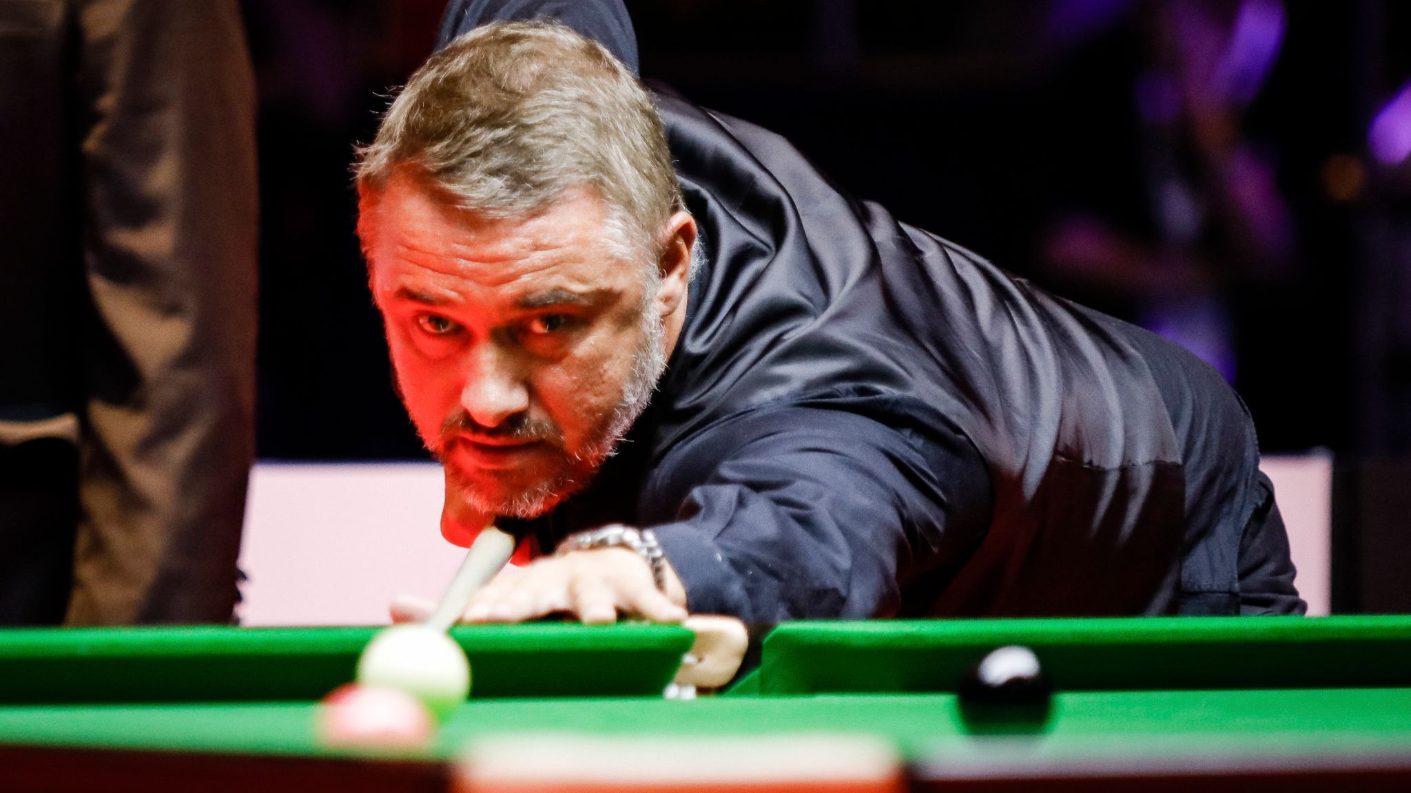 World Snooker Championship Stephen Hendry defeats old foe Jimmy White in qualifying Snooker News Sky Sports