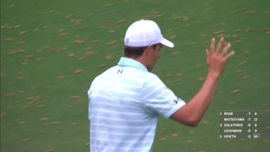 Spieth's super chip-in birdie 