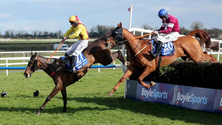 Freewheelin Dylan ridden by Ricky Doyle goes on to win the BoyleSports Irish Grand National Chase
