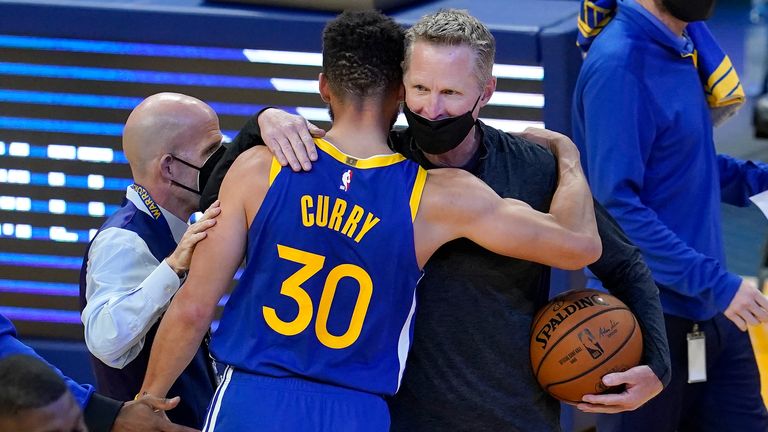 Relive the moment when Steph Curry become the Warriors&#39; all-time scoring leader.