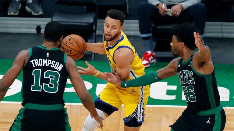 Celtics star mocks Warriors' Steph Curry for not dunking in Subway ad