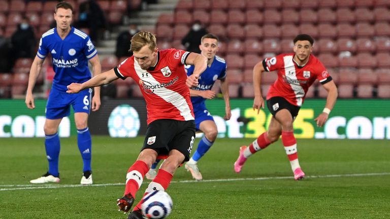 Southampton&#39;s James Ward-Prowse scores from the penalty spot against Leicester