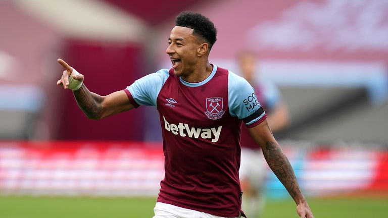 West Ham United&#39;s Jesse Lingard celebrates scoring their side&#39;s first goal of the game during the Premier League match at the London Stadium, London