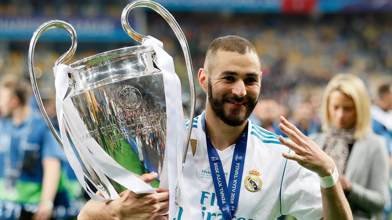 Derechos de autor de la imagen David Klein / Sportimage Image caption Karim Benzema ayudó al Real Madrid a ganar la final de la UEFA Champions League 2018 contra el Liverpool.