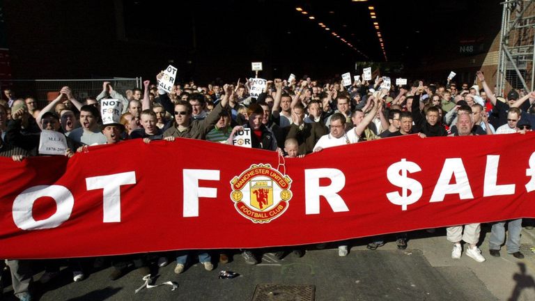 Malcolm Glazer&#39;s proposed takeover of Manchester United in 2005 was met by a number of fan protests - and the development of a new team, FC United of Manchester, by disgruntled supporters