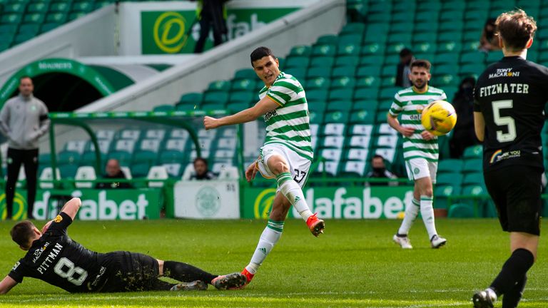 Mohamed Elyounoussi made it 4-0 to Celtic shortly after the hour mark