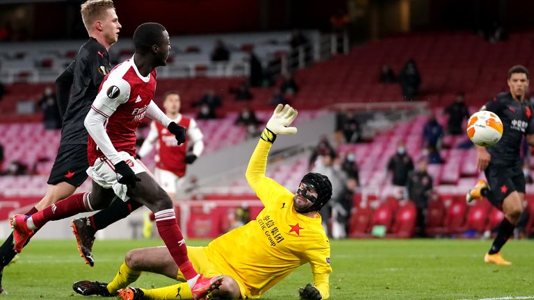 Nicolas Pepe a donné à Arsenal une avance tardive contre le Slavia Prague