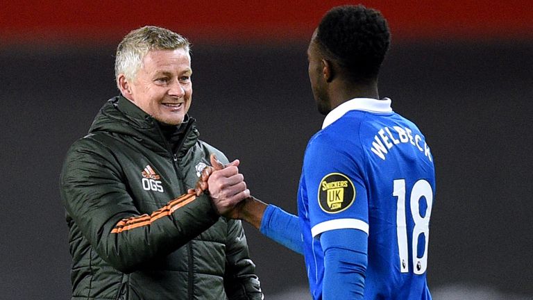 Ole Gunnar Solskjaer speaks to Danny Welbeck at the final whistle