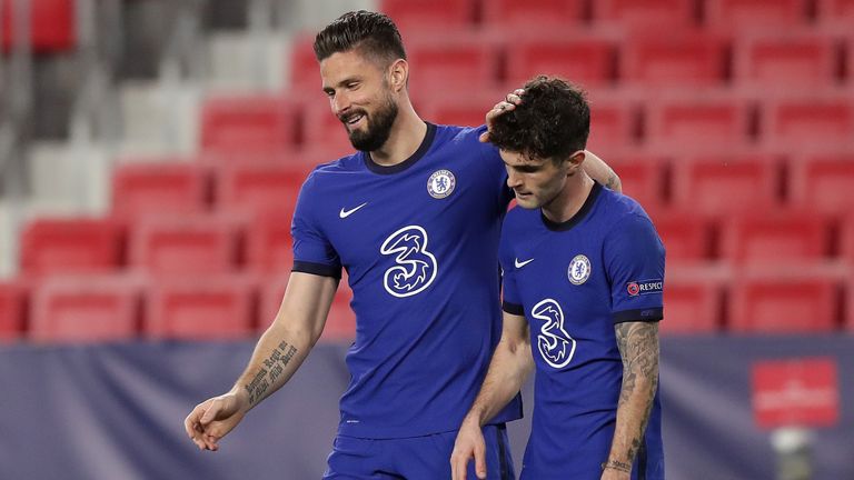 Christian Pulisic (right) epitomised Chelsea's approach against Porto on Tuesday