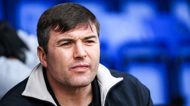 Picture by Alex Whitehead/SWpix.com - 07/02/2015 - Rugby League - First Utility Super League - Warrington Wolves v Salford Red Devils - Halliwell Jones Stadium, Warrington, England - Salford head coach Iestyn Harris.