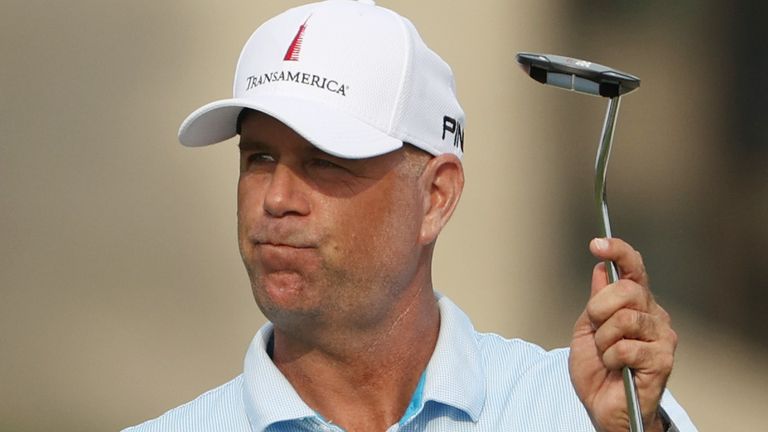 Cink mixed two birdies with one bogey during the final round