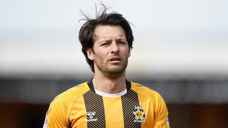 PA  - Wes Hoolahan