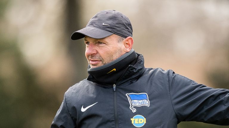 Hertha Berlin have sacked their goalkeeping coach Zsolt Petry 