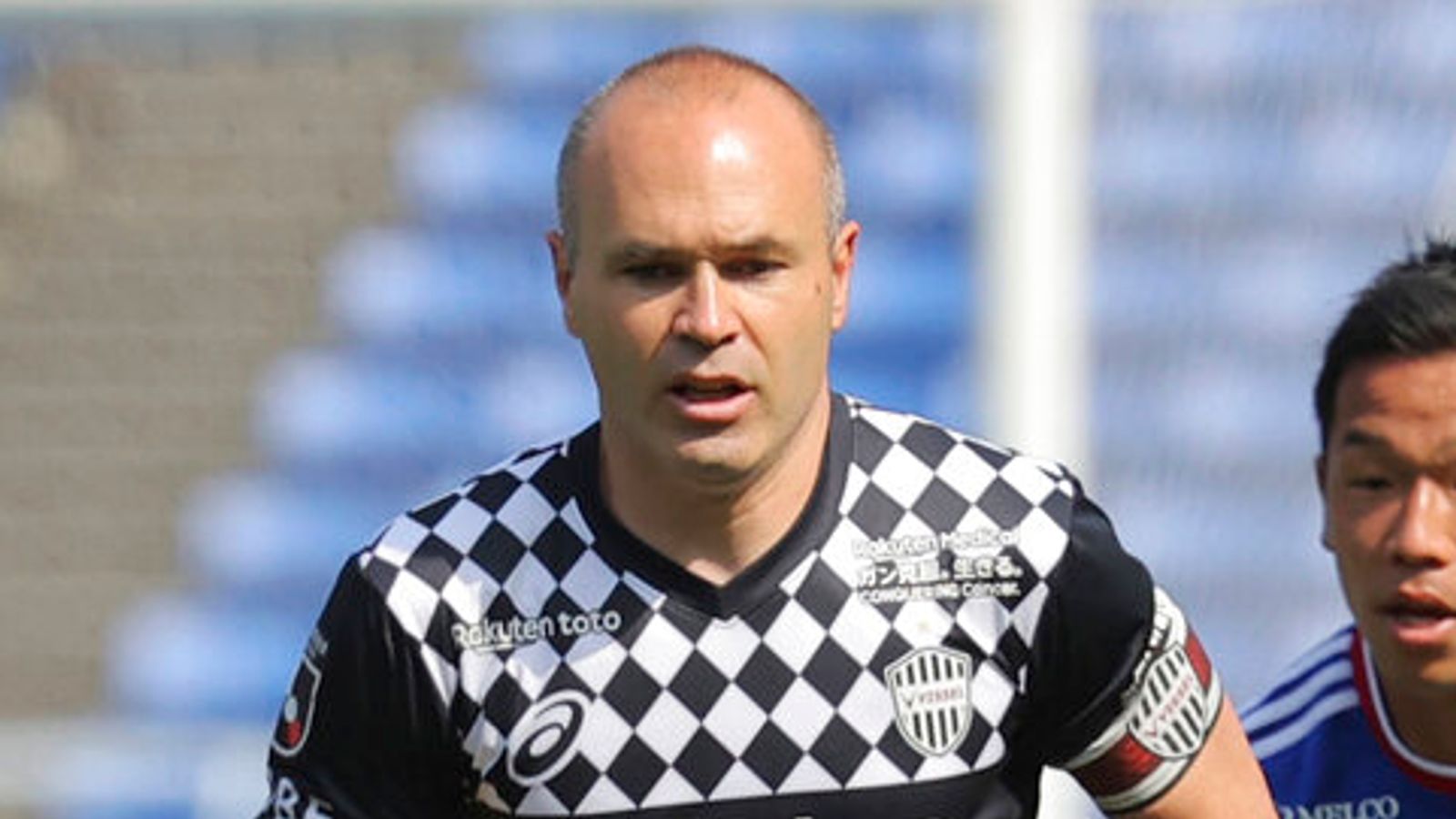 Andres Iniesta signs new two-year deal with Vissel Kobe on 37th