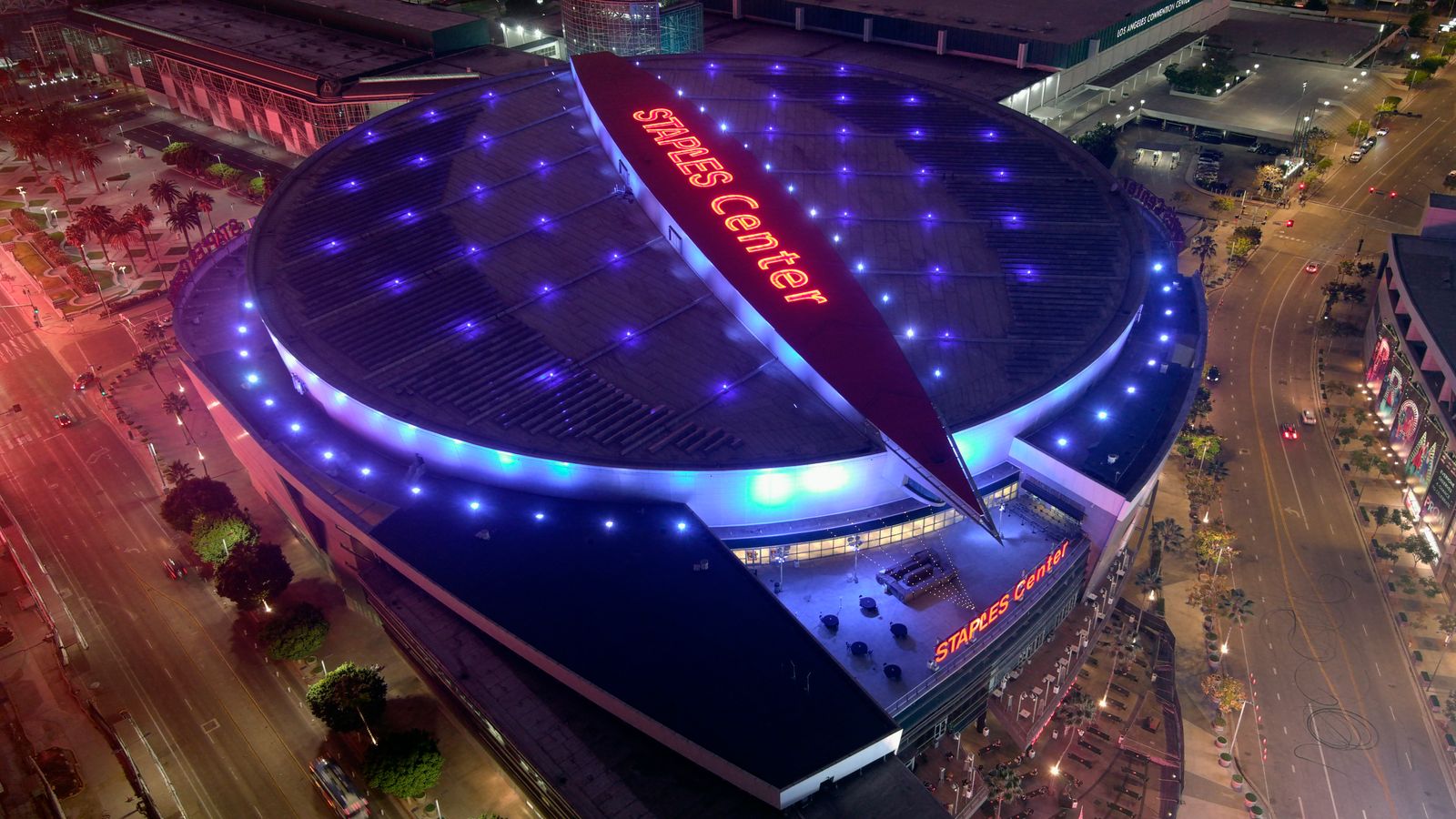 Los Angeles Lakers and Clippers' home arena Staples Center set to be