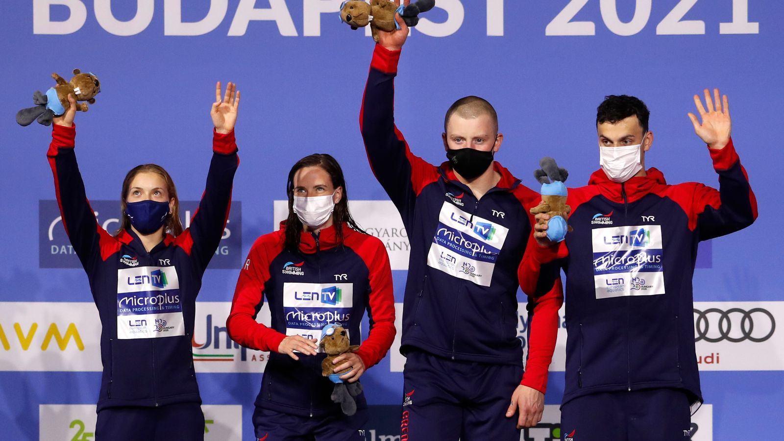 European Aquatics Championships: Great Britain mixed 4x100 metre medley relay team break record