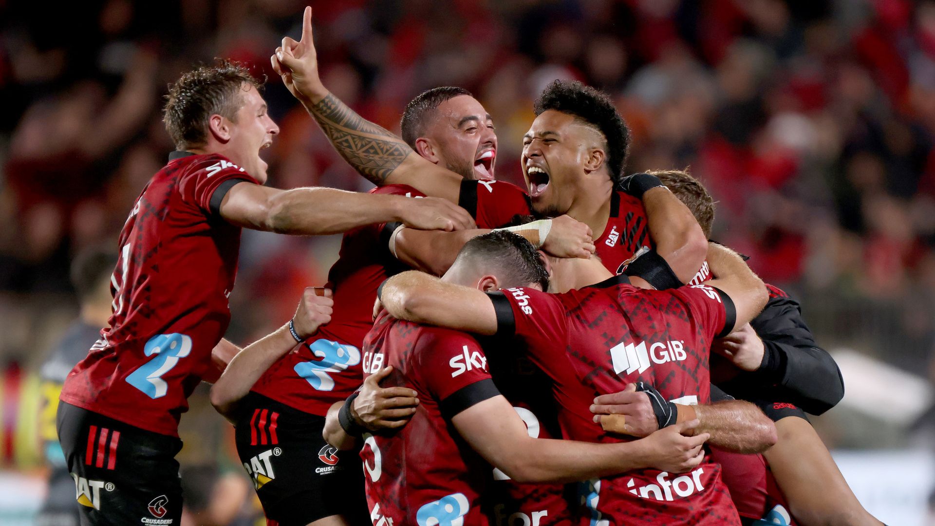 Crusaders win fifth title in a row; Reds claim Super Rugby AU