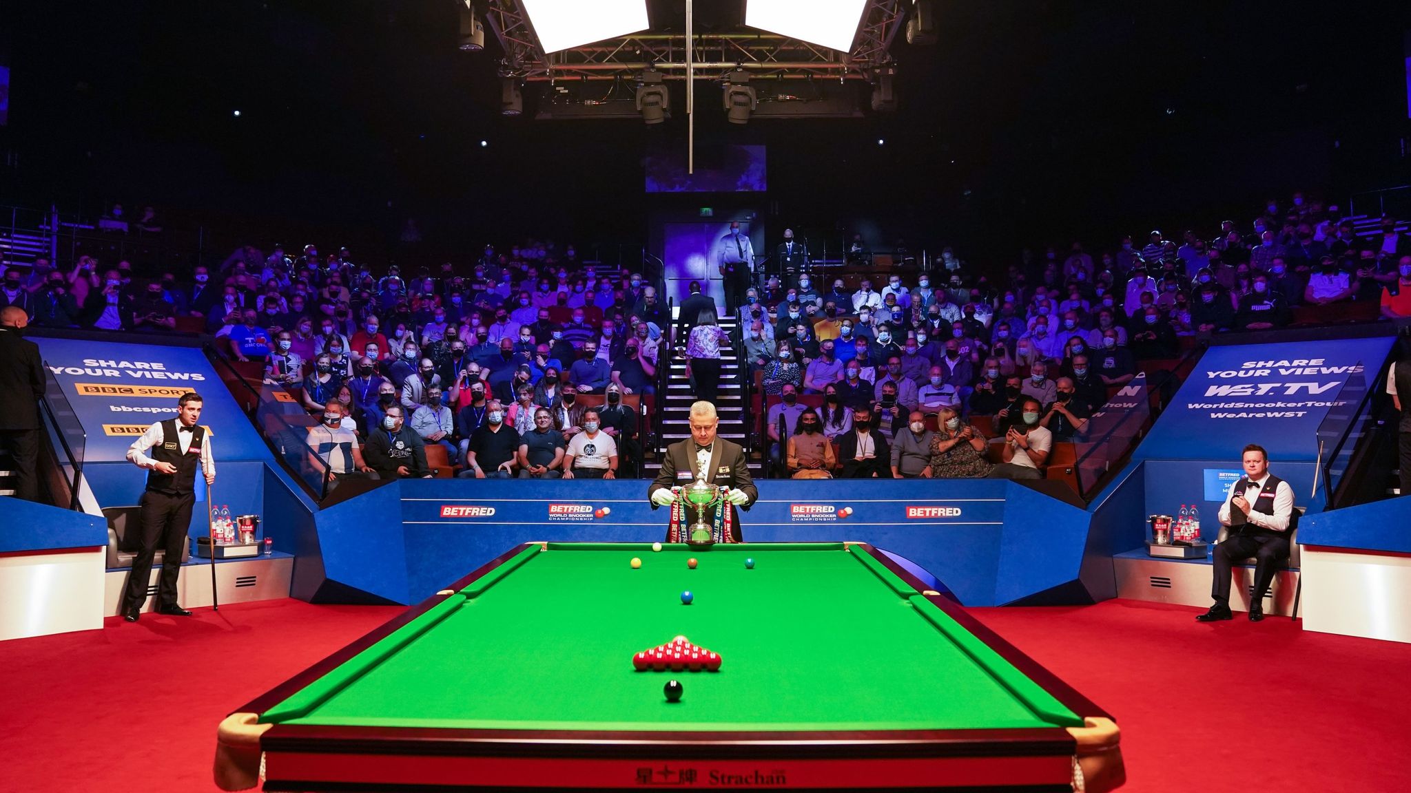 World Snooker Championship Mark Selby leads Shaun Murphy 10-7 in Crucible final held in front of near-capacity crowd Snooker News Sky Sports