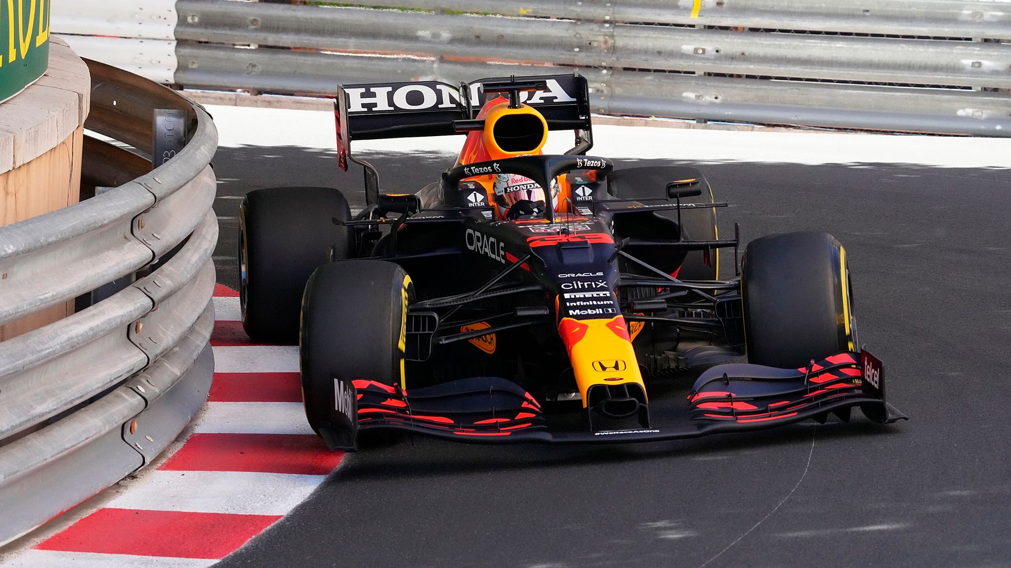 Max Verstappen unhappy Red 'very weak' GP start | F1 News