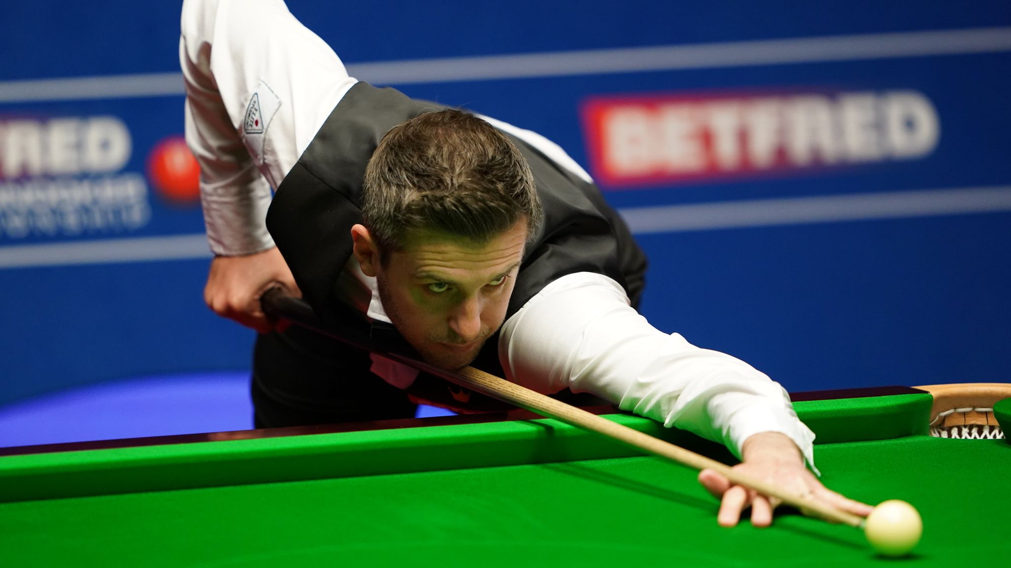 World Snooker Championship Mark Selby warned for slow play as Stuart Bingham edges ahead at Crucible Snooker News Sky Sports