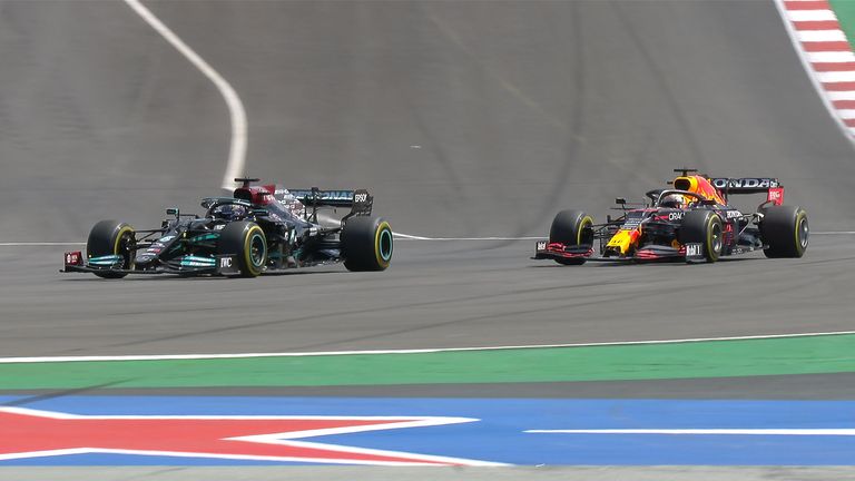 Hamilton takes second of Verstappen