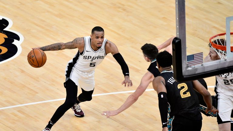 Dejounte Murray provided the magnificent assist in the second quarter as San Antonio closed the gap on Memphis in their Play-In clash.