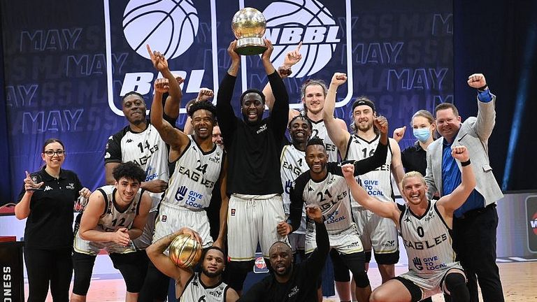 The Newcastle Eagles celebrate yet another BBL play-off title. Image: BBL