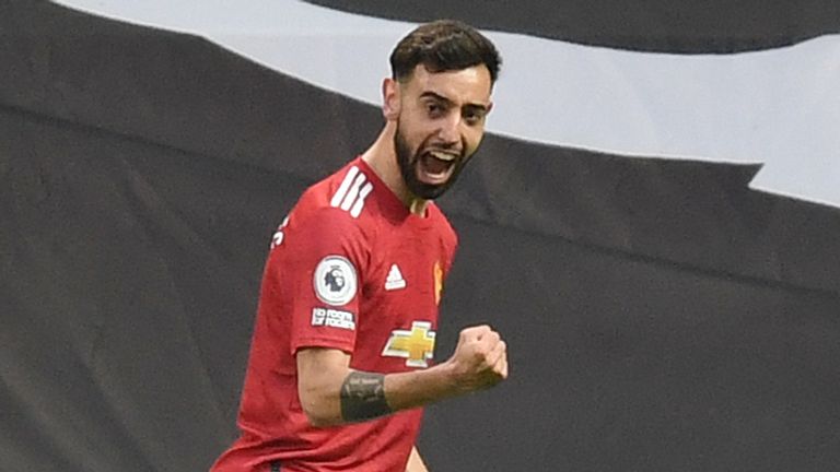 Manchester United's Bruno Fernandes celebrates after scoring against Liverpool