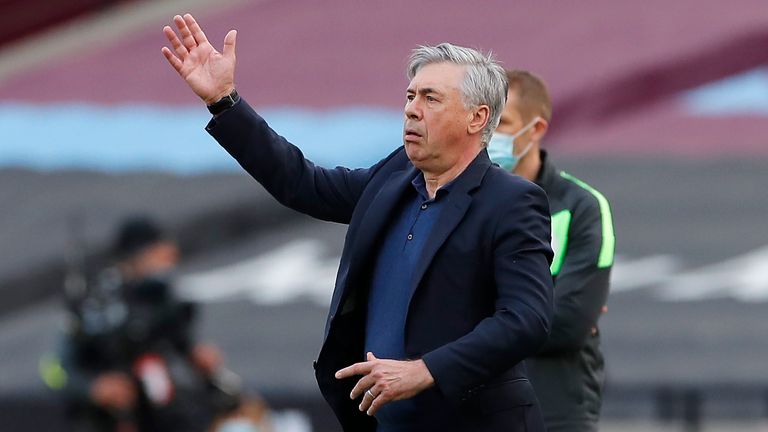 Carlo Ancelotti signals from the touchline