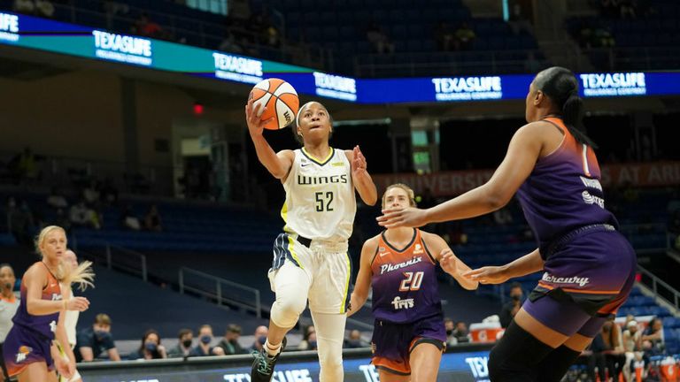 Tyasha Harris #52 of the Dallas Wings drives to the basket during the game against the Phoenix Mercury on May 29, 2021 at College Park Center in Arlington, Texas. (Photo by Cooper Neill/NBAE via Getty Images)