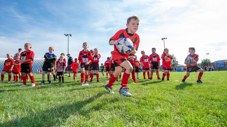 Kids playing rugby league