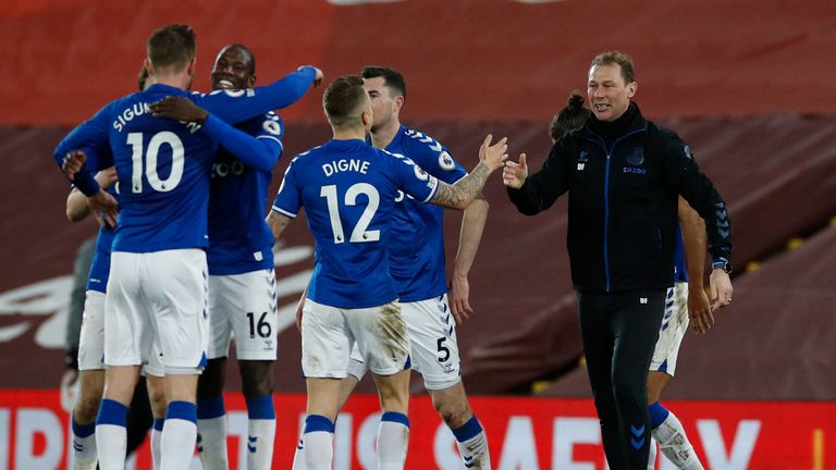 Duncan Ferguson celebrates the derby win with Digne