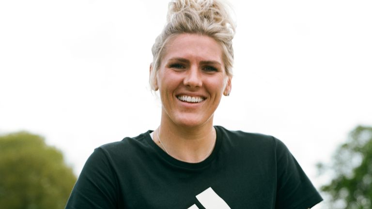 Millie Bright (Imagine oferită de adidas) 